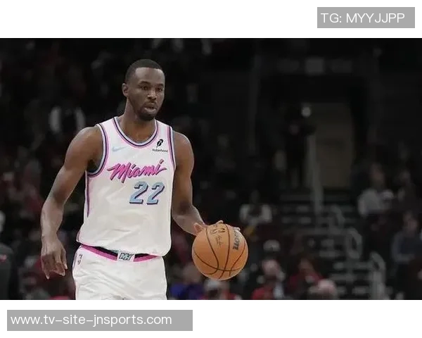 鲍威尔强调艰难胜利的重要性韦尔关键盖帽助力球队成功 鲍威尔强调艰难胜利的重要性韦尔关键盖帽助力球队成功