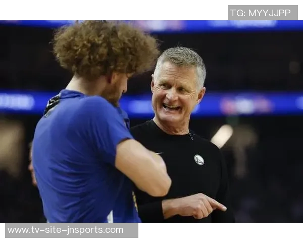 波杰全明星后表现出色圆满数据助力球队领跑比肩东约班展现潜力与实力 波杰全明星后表现出色圆满数据助力球队领跑比肩东约班展现潜力与实力