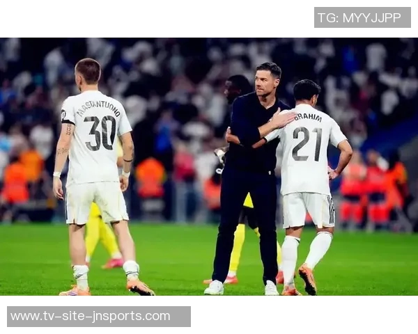 皇马承受外界压力但坚决不考虑更换阿隆索教练的决策